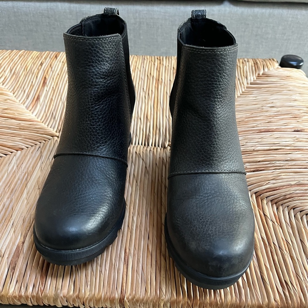 Sorel Black Joan of Arctic Wedge Boots Size 8.5 - Picture 2 of 6